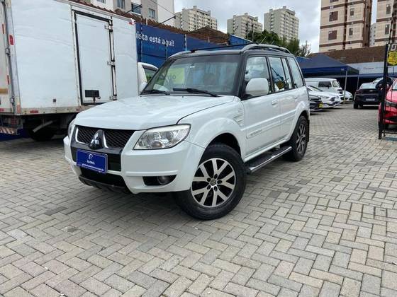 MITSUBISHI PAJERO TR4 2.0 4X2 16V 140CV FLEX 4P AUTOMÁTICO